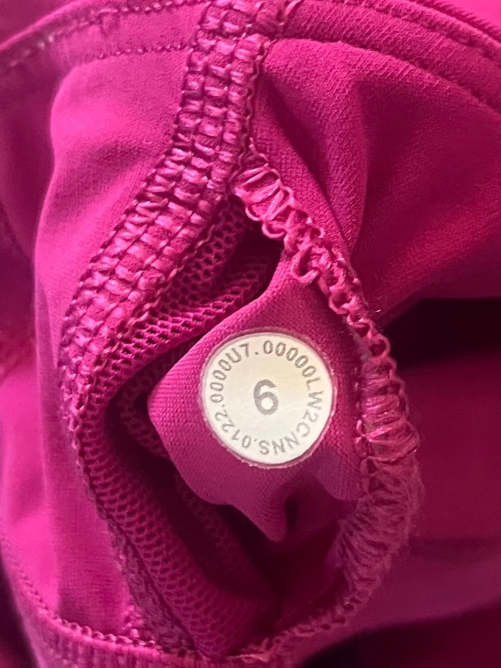 Lululemon Stash It Bra Medium Support, B/C Cup Ripened Raspberry - Picture 7 of 7